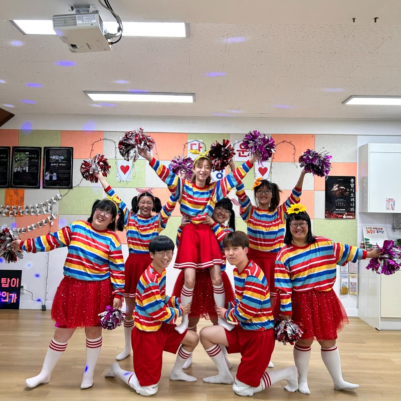 포스터사진1.jpg